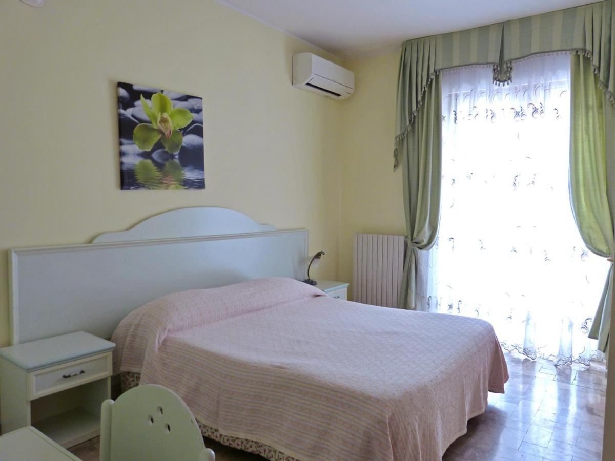 Le Mimose Bed & Breakfast Pescara Exterior foto